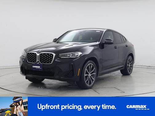 Black 2022 BMW X4 XDrive30i
