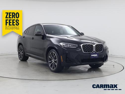 Black 2022 BMW X4 XDrive30i