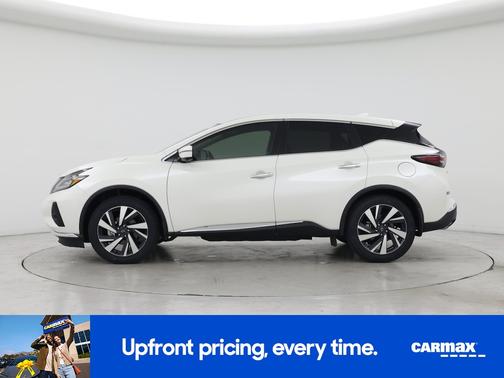 White 2023 Nissan Murano SL