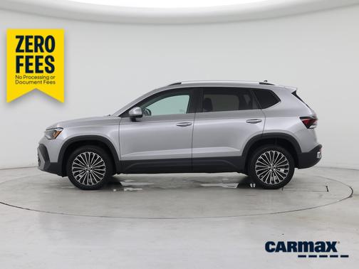 Silver 2025 Volkswagen Taos SE