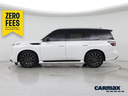 White 2025 INFINITI QX80 Autograph