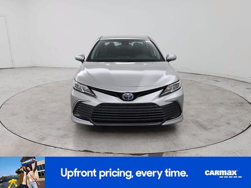 2022 Toyota Camry Hybrid LE