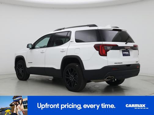 White 2023 GMC Acadia SLT