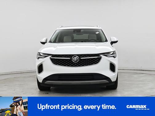 White 2022 Buick Envision Avenir