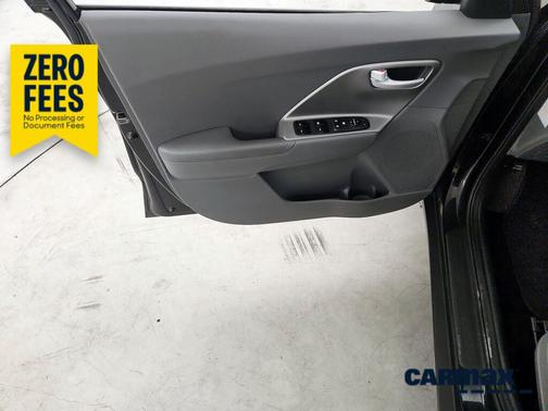 Black 2019 Kia Niro LX