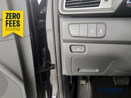 Black 2019 Kia Niro LX