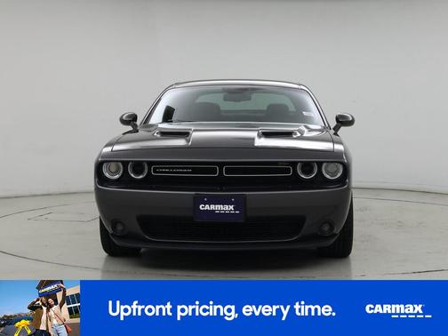 2016 Dodge Challenger SXT Plus