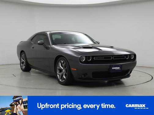 2016 Dodge Challenger SXT Plus