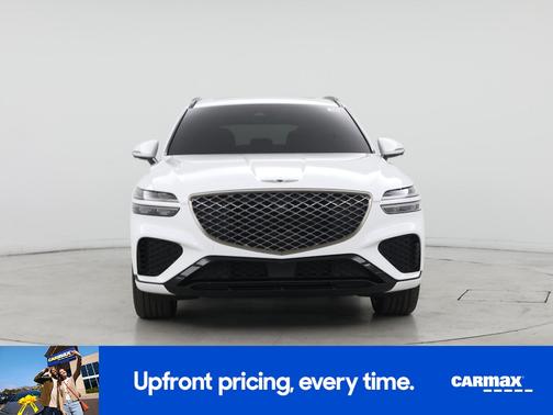 White 2023 Genesis GV70