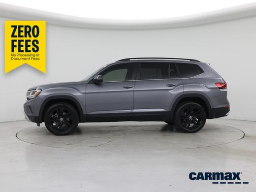 Gray 2022 Volkswagen Atlas SE w/Tech