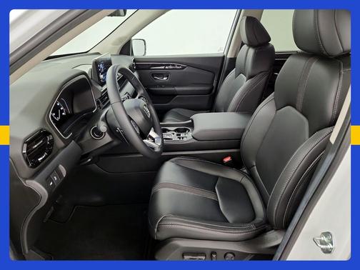 White 2025 Honda Pilot Sport