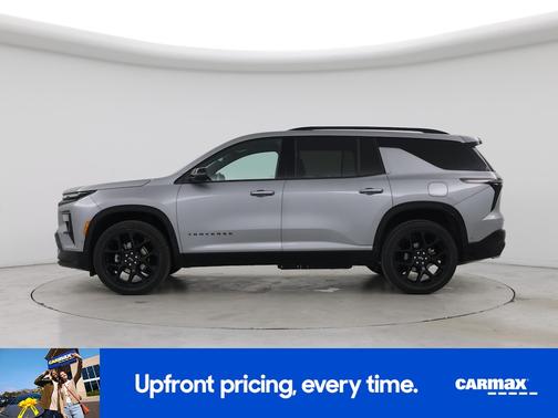 Gray 2024 Chevrolet Traverse RS