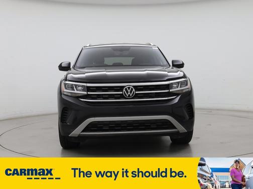 2023 Volkswagen Atlas Cross Sport SE w/Tech