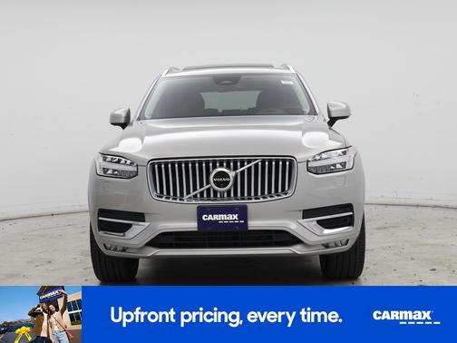 2024 Volvo XC90 B6 Plus Bright Theme