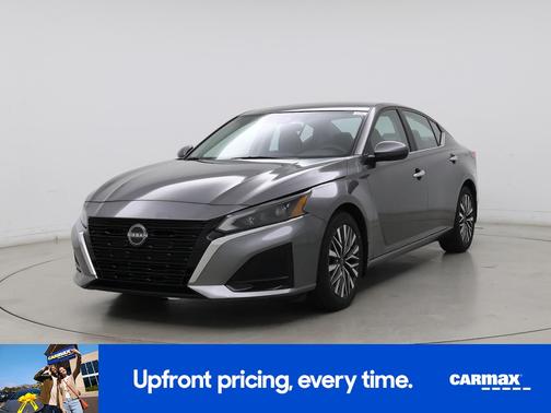 2023 Nissan Altima SV