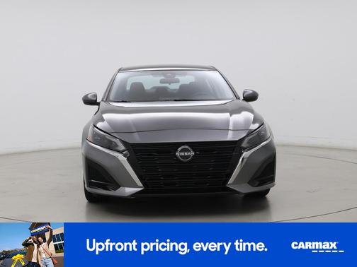 2023 Nissan Altima SV