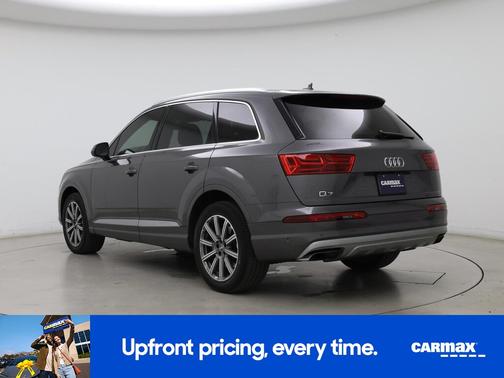 Gray 2019 Audi Q7 Prestige