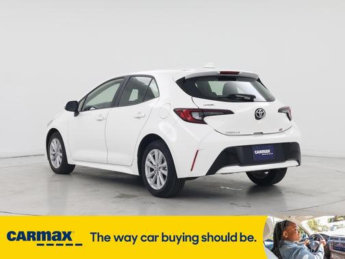 2025 Toyota Corolla Hatchback SE
