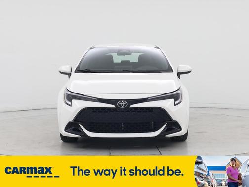 2025 Toyota Corolla Hatchback SE