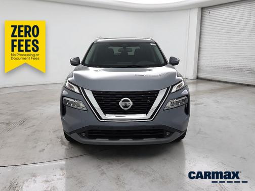 Gray 2021 Nissan Rogue SL