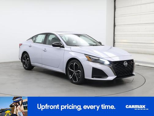 2023 Nissan Altima SR