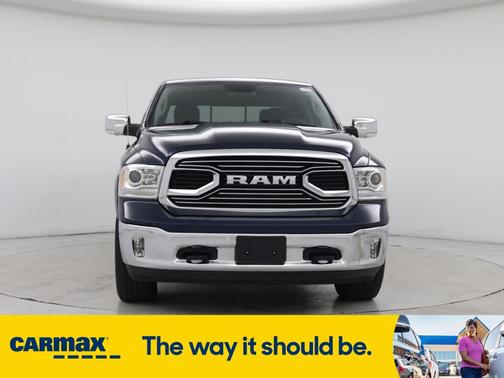 2019 RAM 1500 Classic Laramie