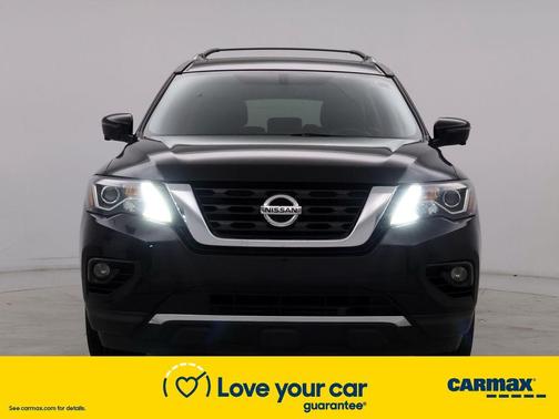 Photo 5 of 28 of 2017 Nissan Pathfinder SL