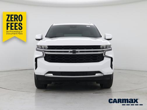 White 2024 Chevrolet Suburban