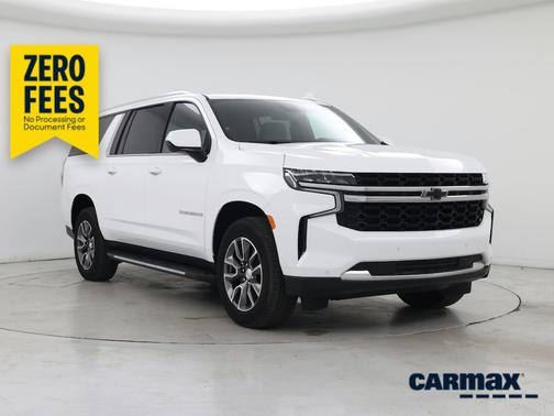 White 2024 Chevrolet Suburban