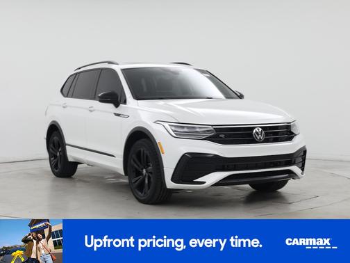 White 2023 Volkswagen Tiguan SE R-Line Black