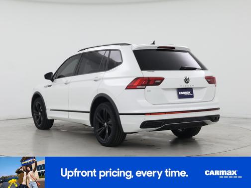 White 2023 Volkswagen Tiguan SE R-Line Black