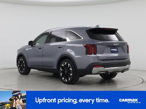 Blue 2024 Kia Sorento SX
