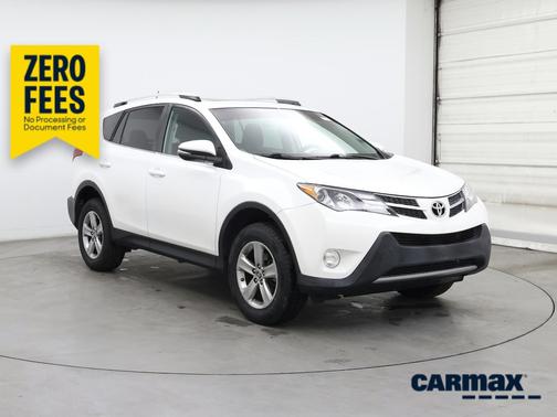 White 2015 Toyota RAV4 XLE