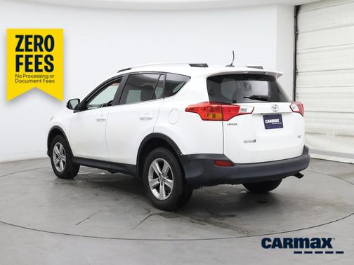 White 2015 Toyota RAV4 XLE