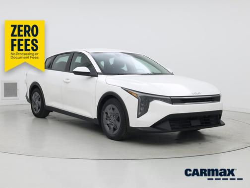 White 2025 Kia K4 LX