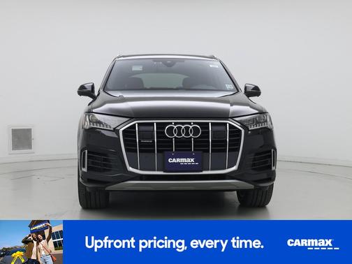 Black 2023 Audi Q7 Premium