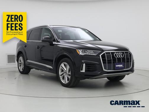 Black 2023 Audi Q7 Premium