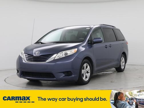 2014 Toyota Sienna LE