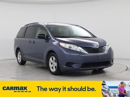 2014 Toyota Sienna LE