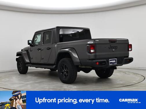 Gray 2021 Jeep Gladiator Willy's
