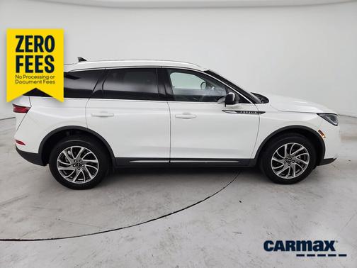 White 2021 Lincoln Corsair Standard