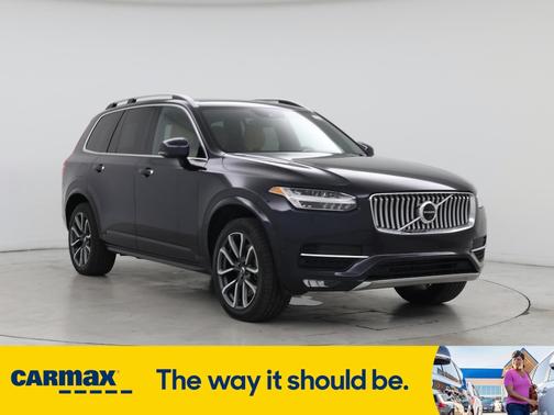 2019 Volvo XC90 T6 Momentum
