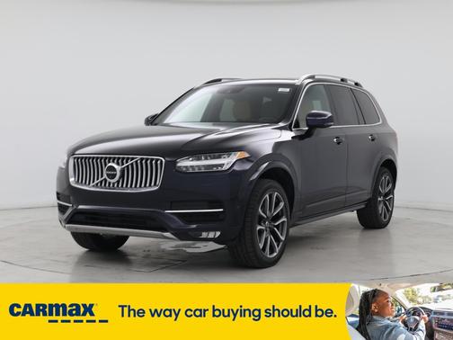 2019 Volvo XC90 T6 Momentum