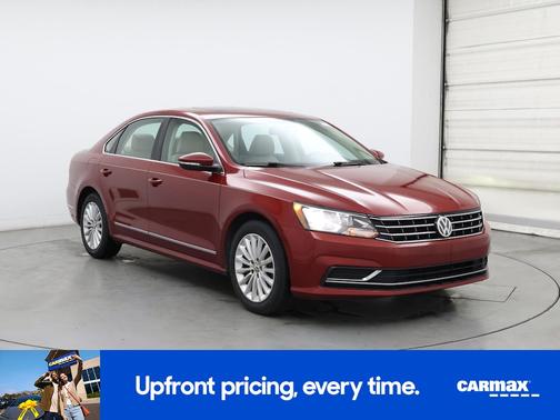 2016 Volkswagen Passat SE
