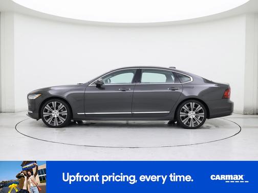 Gray 2022 Volvo S90 B6 Inscription