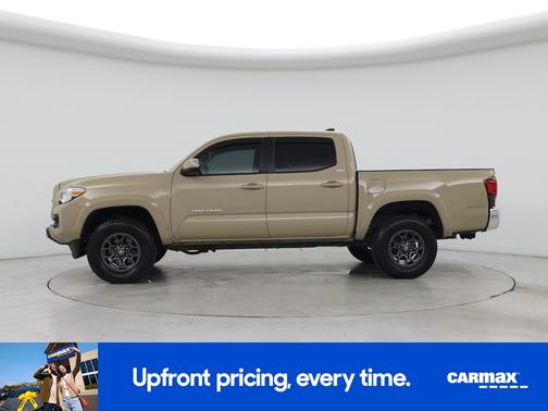 Tan 2018 Toyota Tacoma SR5