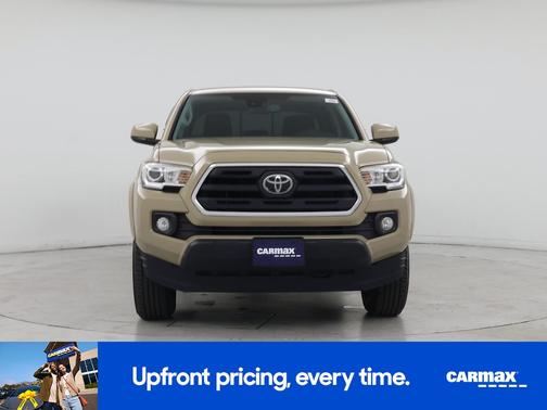 Tan 2018 Toyota Tacoma SR5