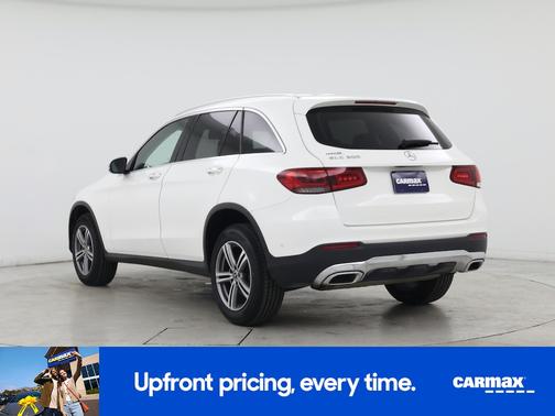 White 2021 Mercedes-Benz GLC 300