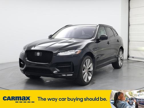 2019 Jaguar F-PACE 30t R-Sport