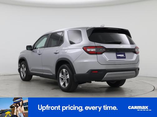 Silver 2025 Honda Pilot EX-L